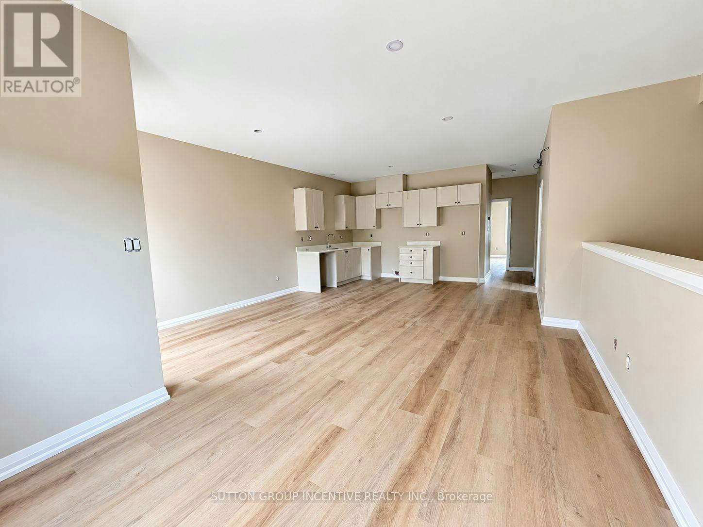 7-1 Riverdale Drive, Wasaga Beach, ON, L9Z 1E9 - 5