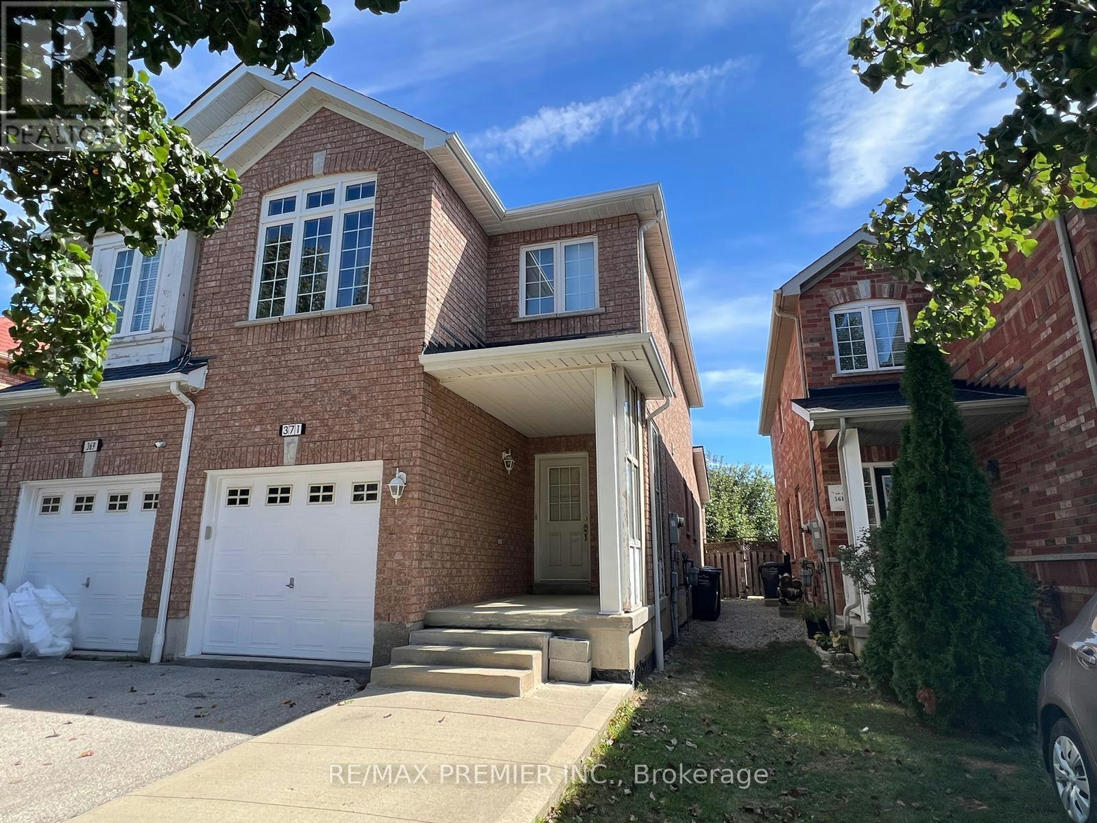 371 Krotone Crescent, Mississauga, ON, L5W 1T7