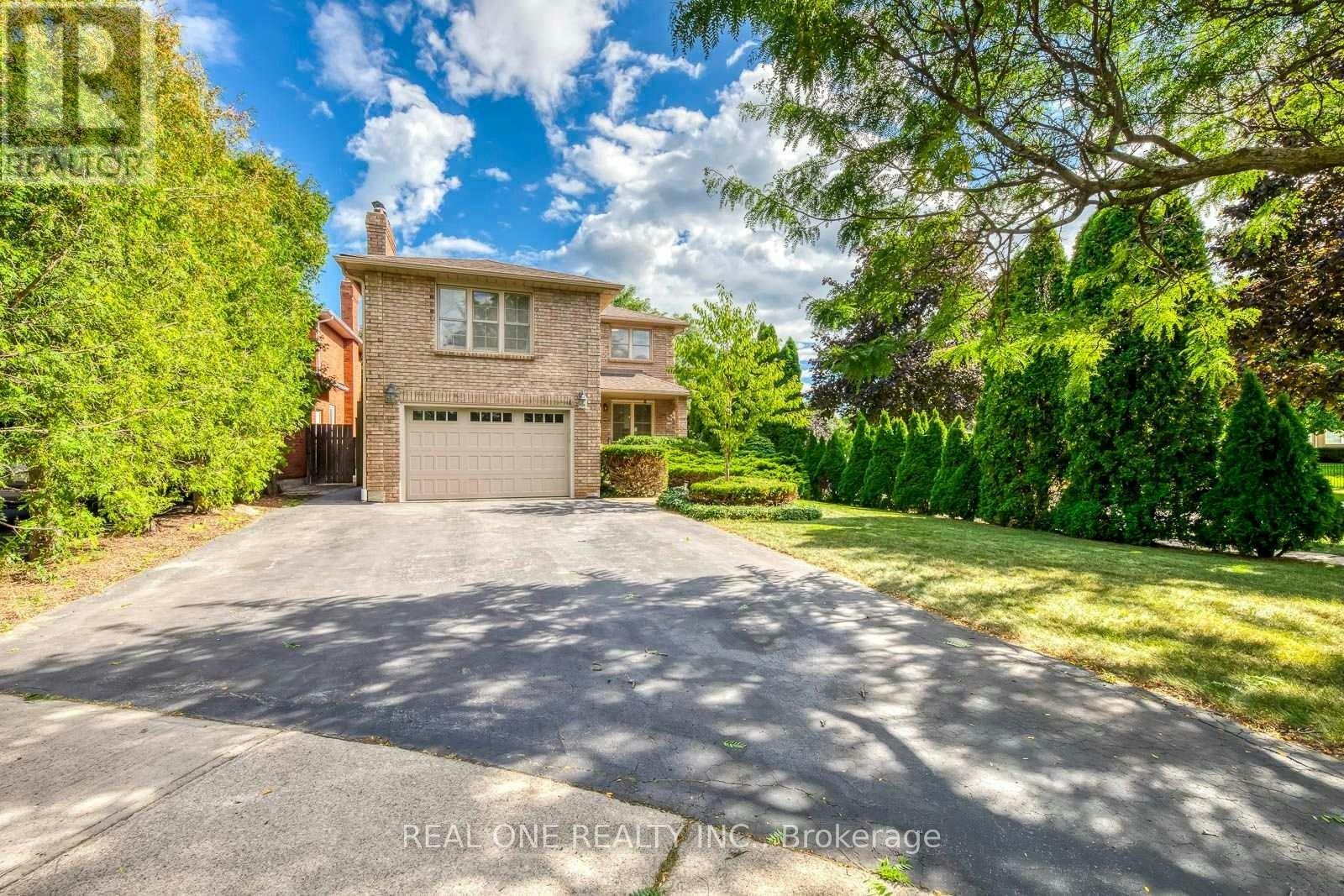1384 Bramblewood Green, Oakville, ON, L6M 2R5