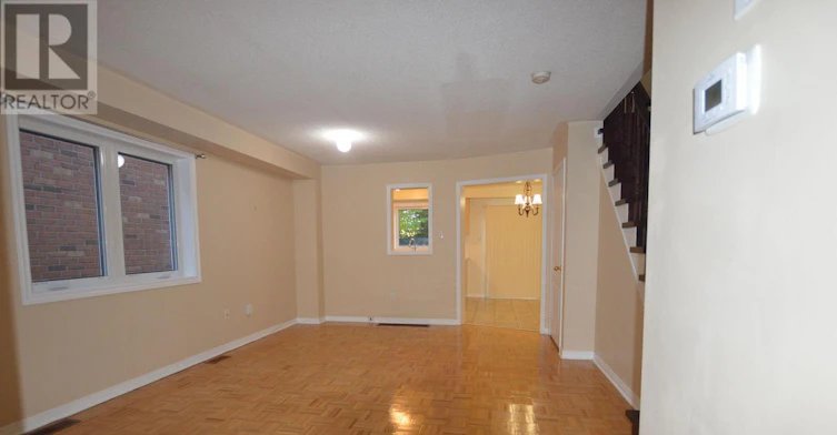 5709 Volpe Avenue, Mississauga, ON, L5V 3A5 - 11