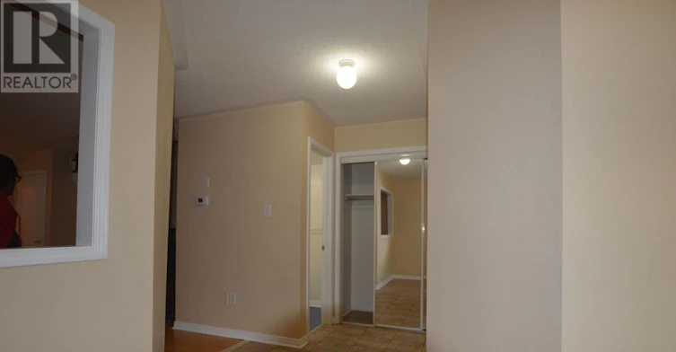 5709 Volpe Avenue, Mississauga, ON, L5V 3A5 - 5