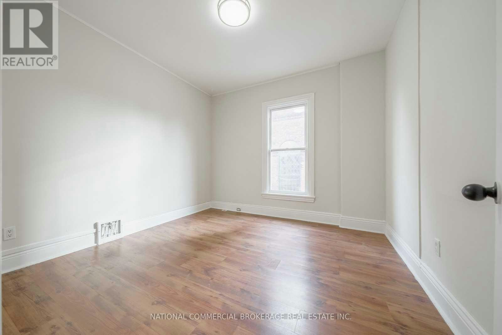 138 Victoria Avenue N, Hamilton, ON, L8L 5E8 - 6