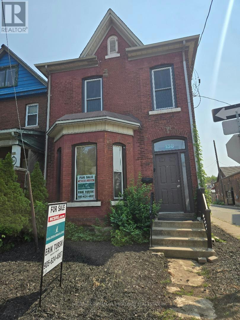 138 Victoria Avenue N, Hamilton, ON, L8L 5E8 - 2