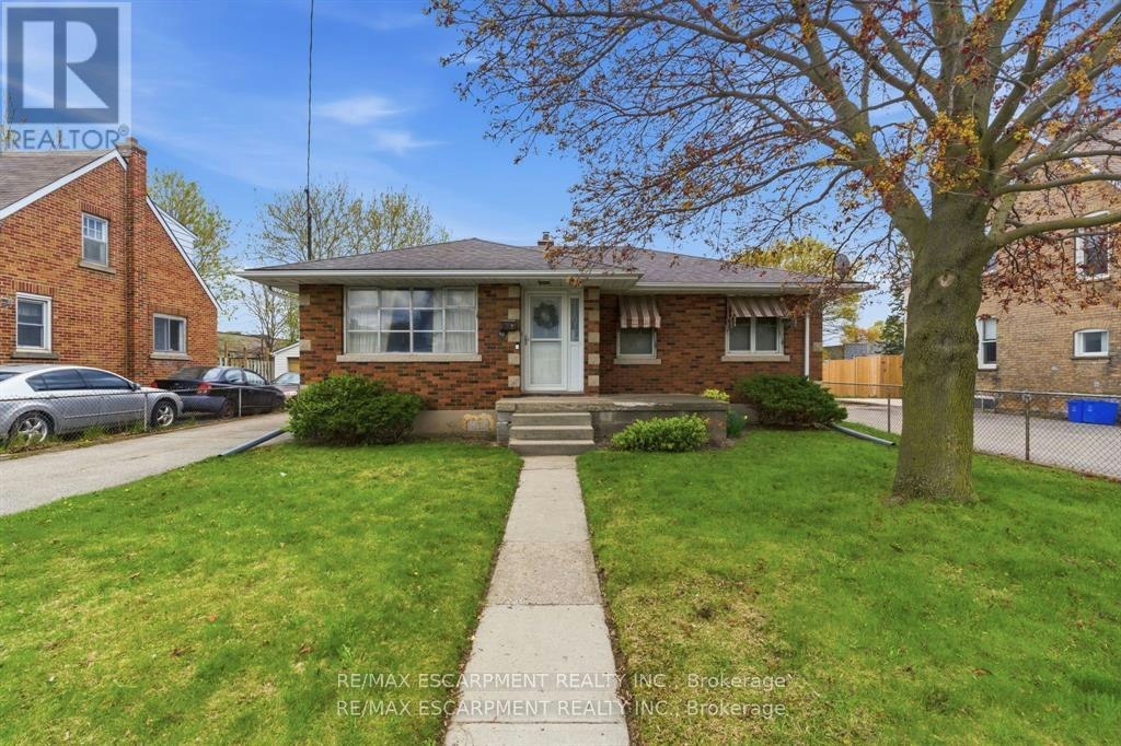 113 Park Street NORTH, Brantford, ON, N3R 4K3