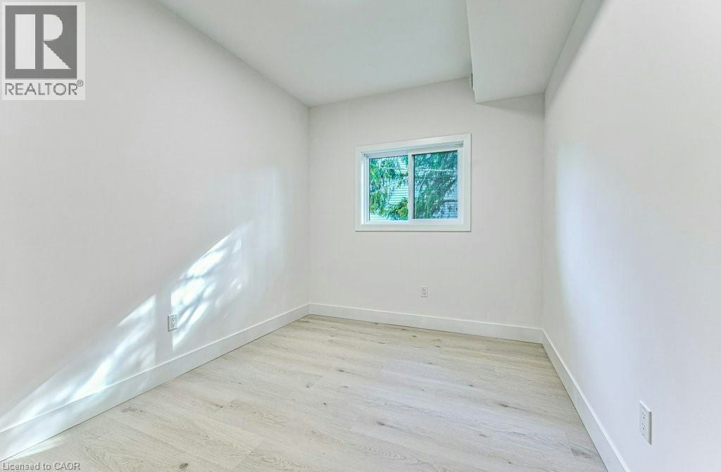 1-64 Gage Avenue, Kitchener, ON, N2G 2E2 - 10