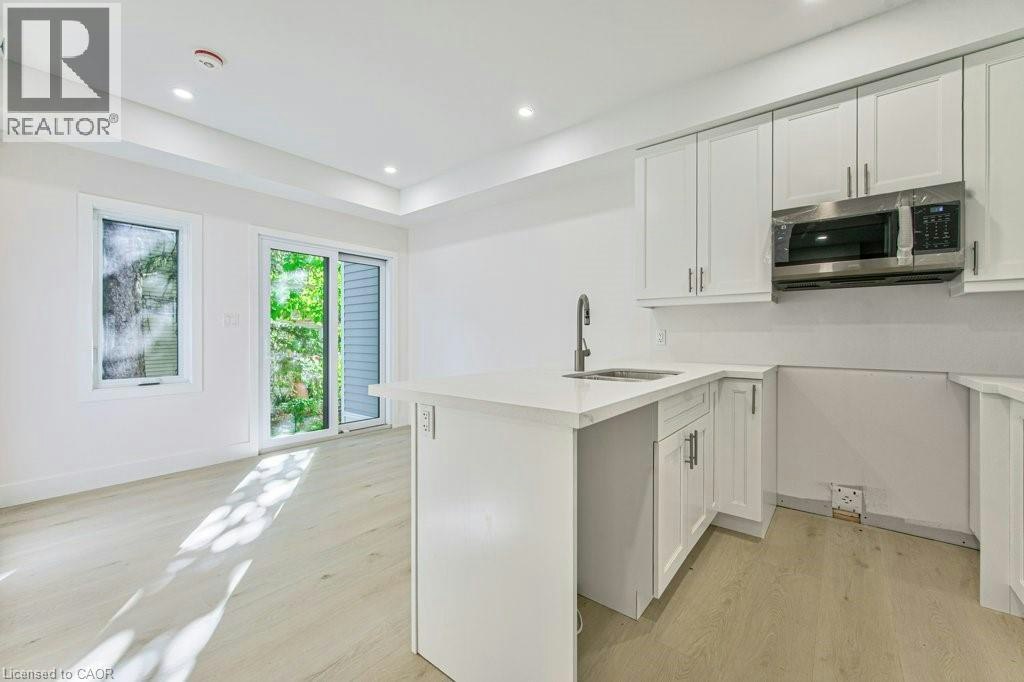1-64 Gage Avenue, Kitchener, ON, N2G 2E2 - 3