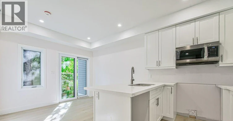 1-64 Gage Avenue, Kitchener, ON, N2G 2E2 - 3