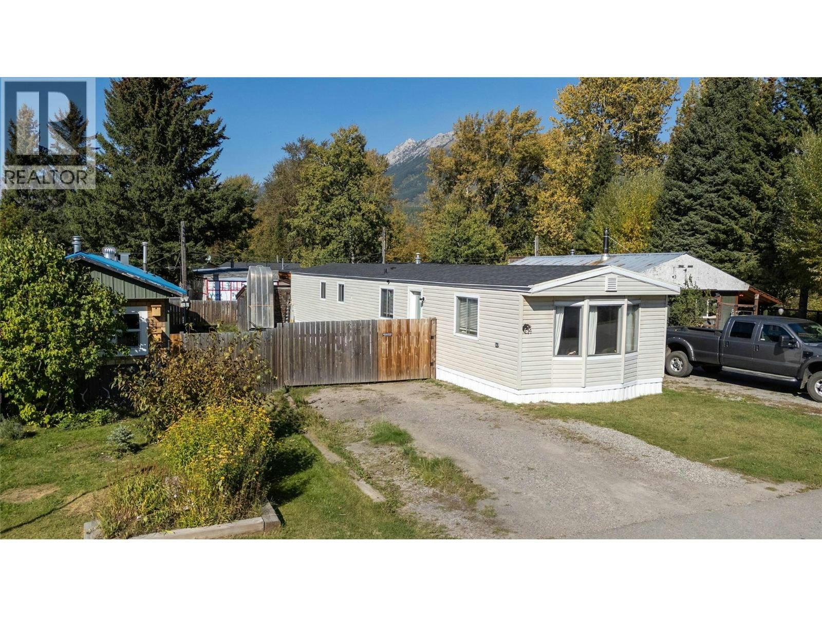 E14-60 Cokato Road, Fernie, BC, V0B 1M4