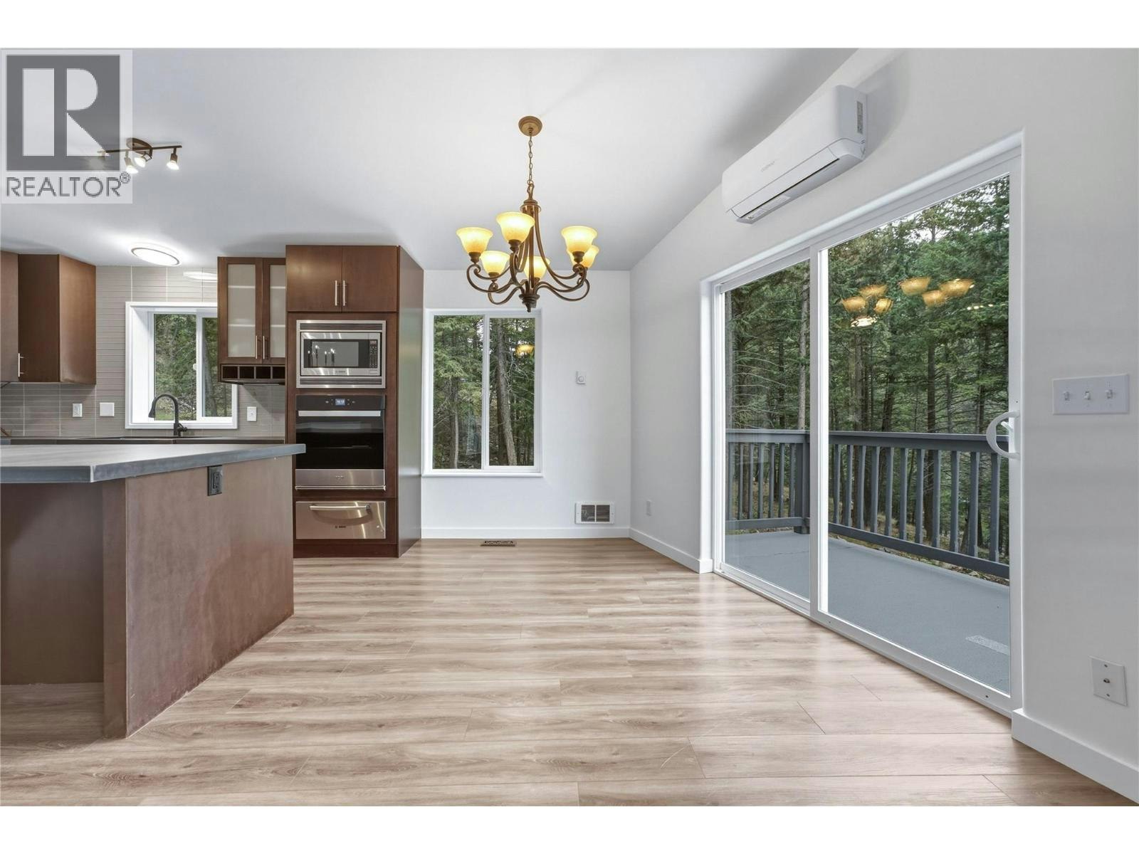 10824 Westshore Road - 5