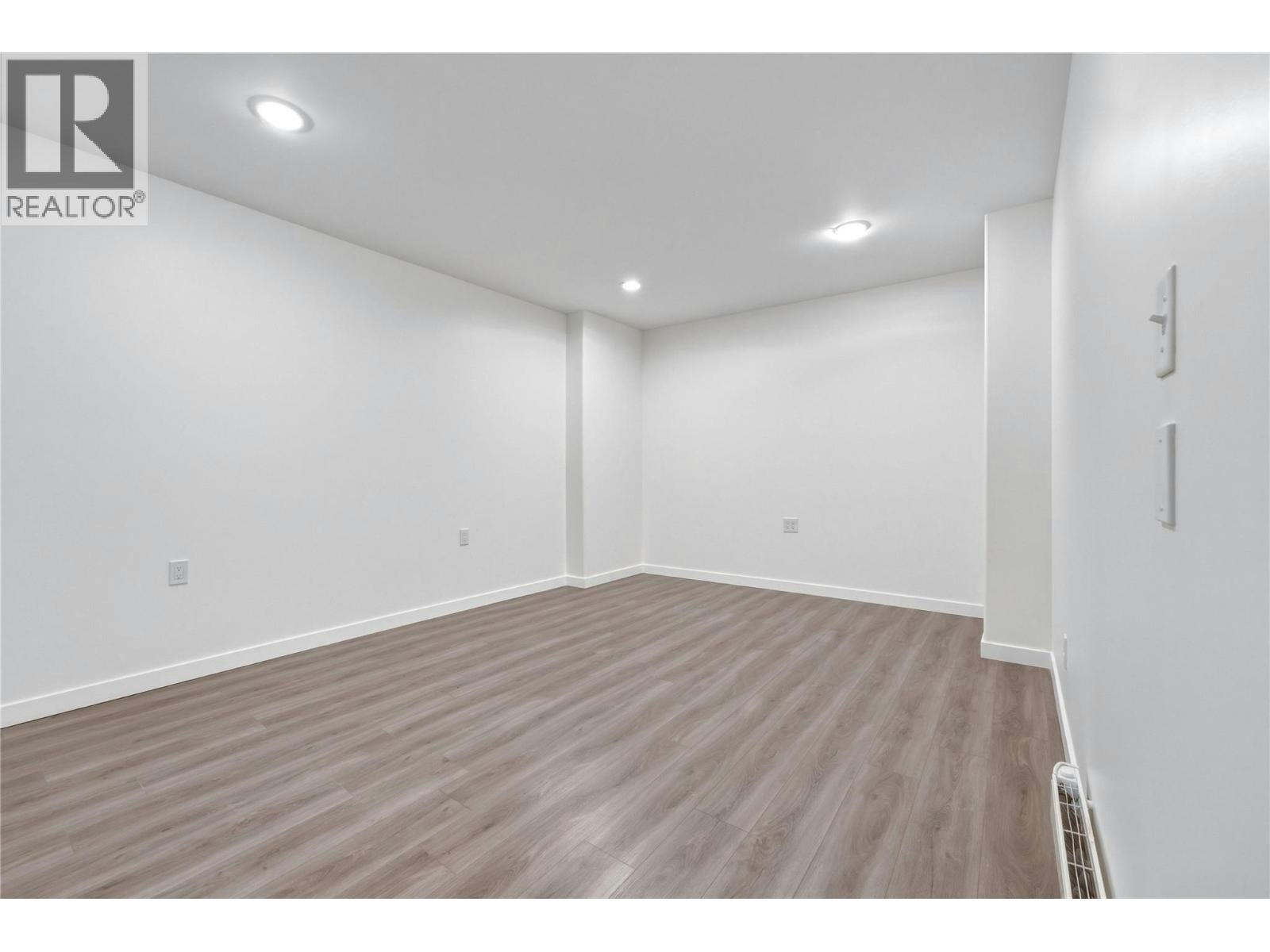 10824 Westshore Road, West Kelowna, BC, V1H 2C3 - 34