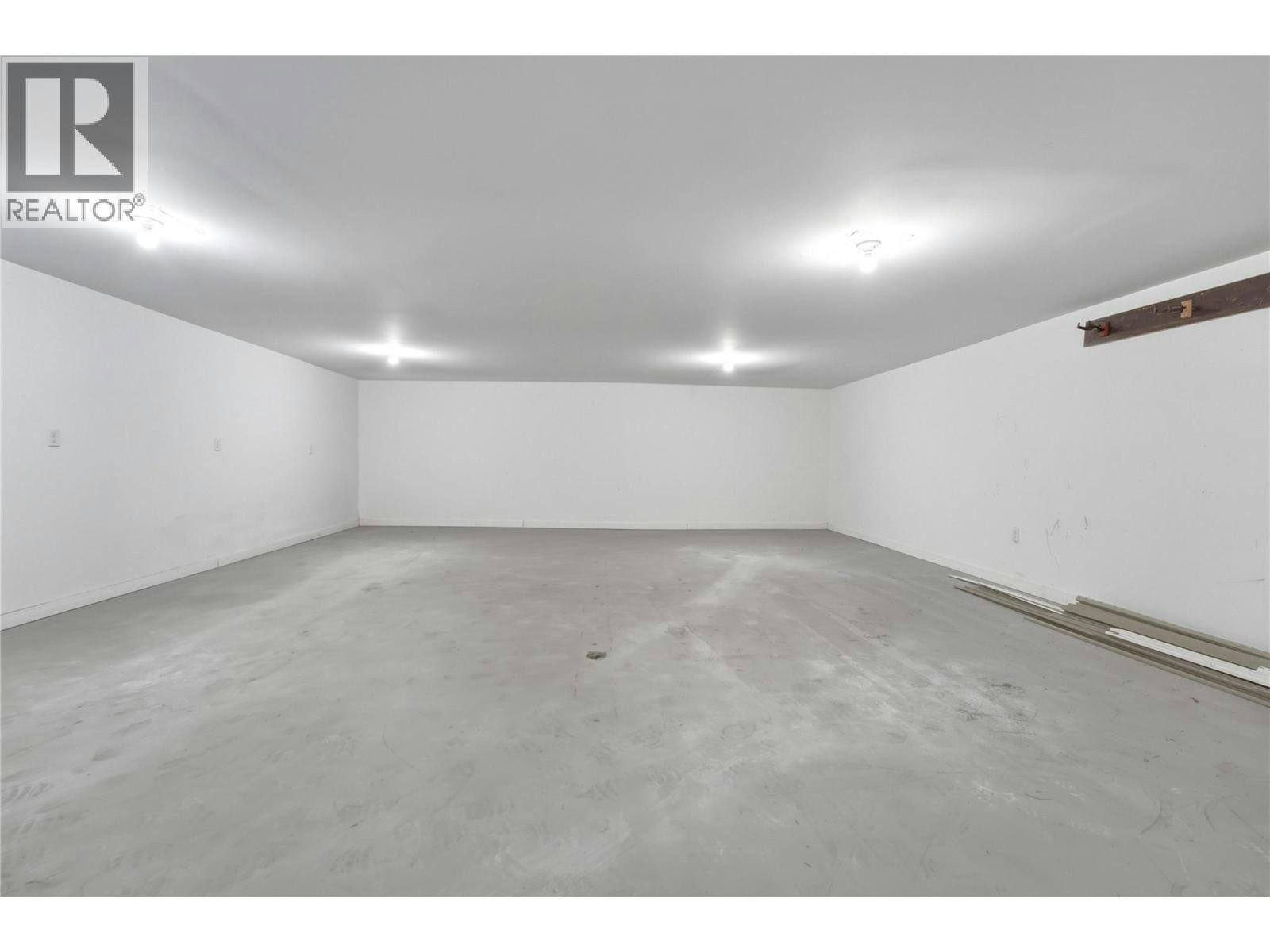10824 Westshore Road, West Kelowna, BC, V1H 2C3 - 45