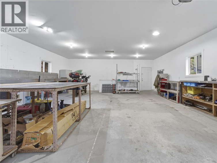 10824 Westshore Road, West Kelowna, BC, V1H 2C3 - 40