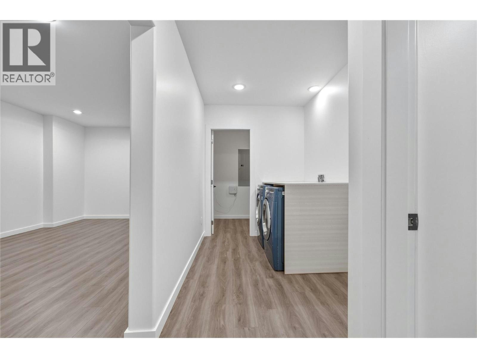 10824 Westshore Road, West Kelowna, BC, V1H 2C3 - 32