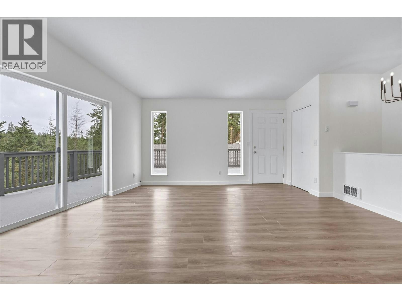 10824 Westshore Road - 4