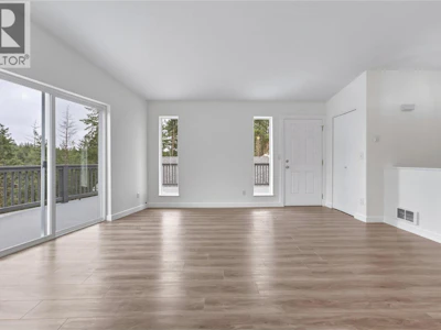 10824 Westshore Road - 4