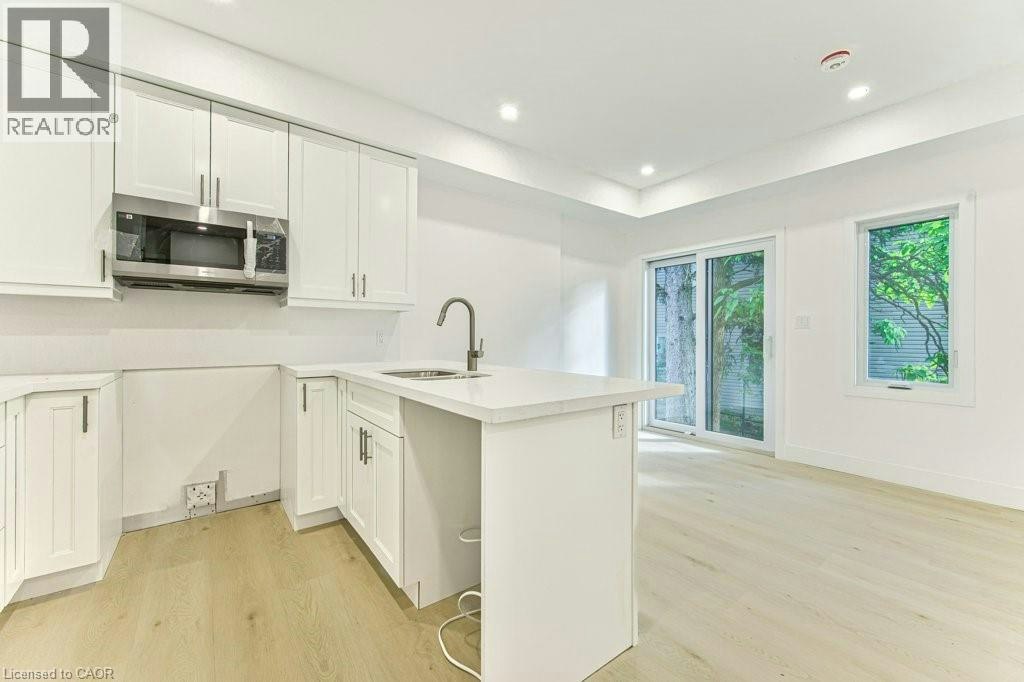 1-66 Gage Avenue, Kitchener, ON, N2G 2E2 - 7