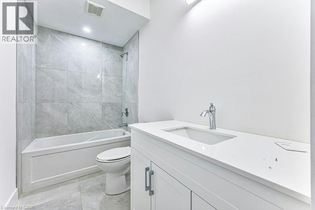 1-66 Gage Avenue, Kitchener, ON, N2G 2E2 - 12