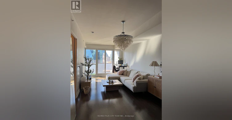 2303-1 The Esplanade, Toronto, ON, M5E 0A8 - 2