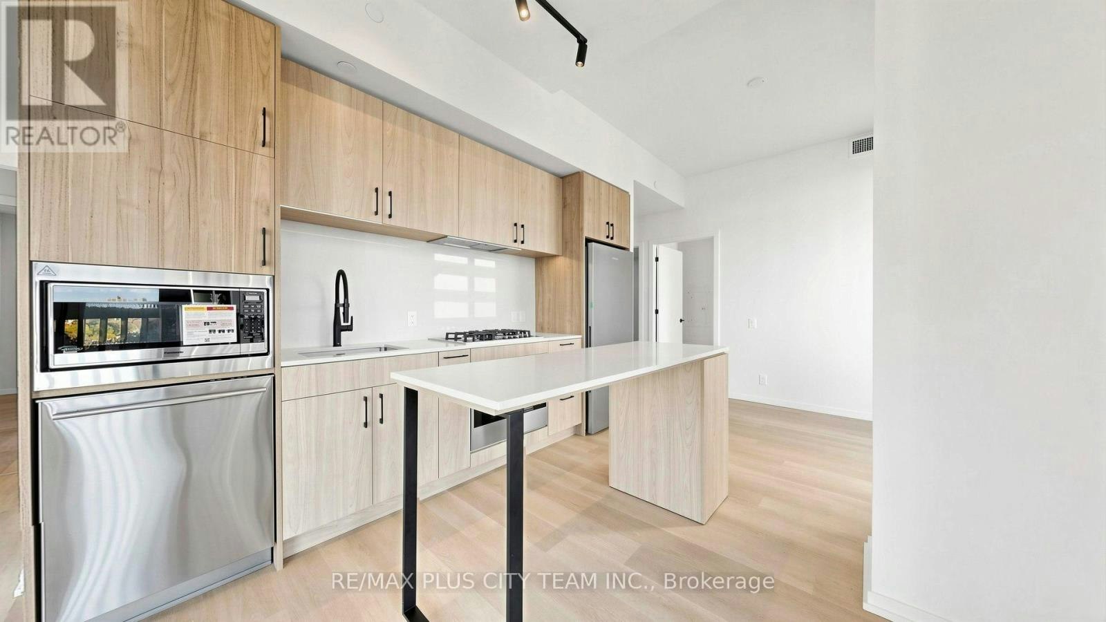 1801-109 Erskine Avenue, Toronto, ON, M4P 0G6 - 10