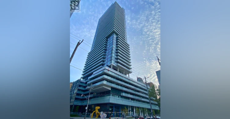 217-161 Roehampton Avenue, Toronto, ON, M4P 0C8 - 2