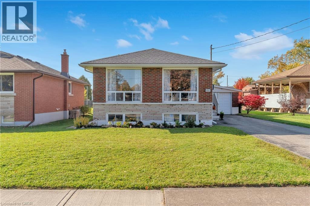 6861 Hagar Avenue, Niagara Falls, ON, L2G 5M6
