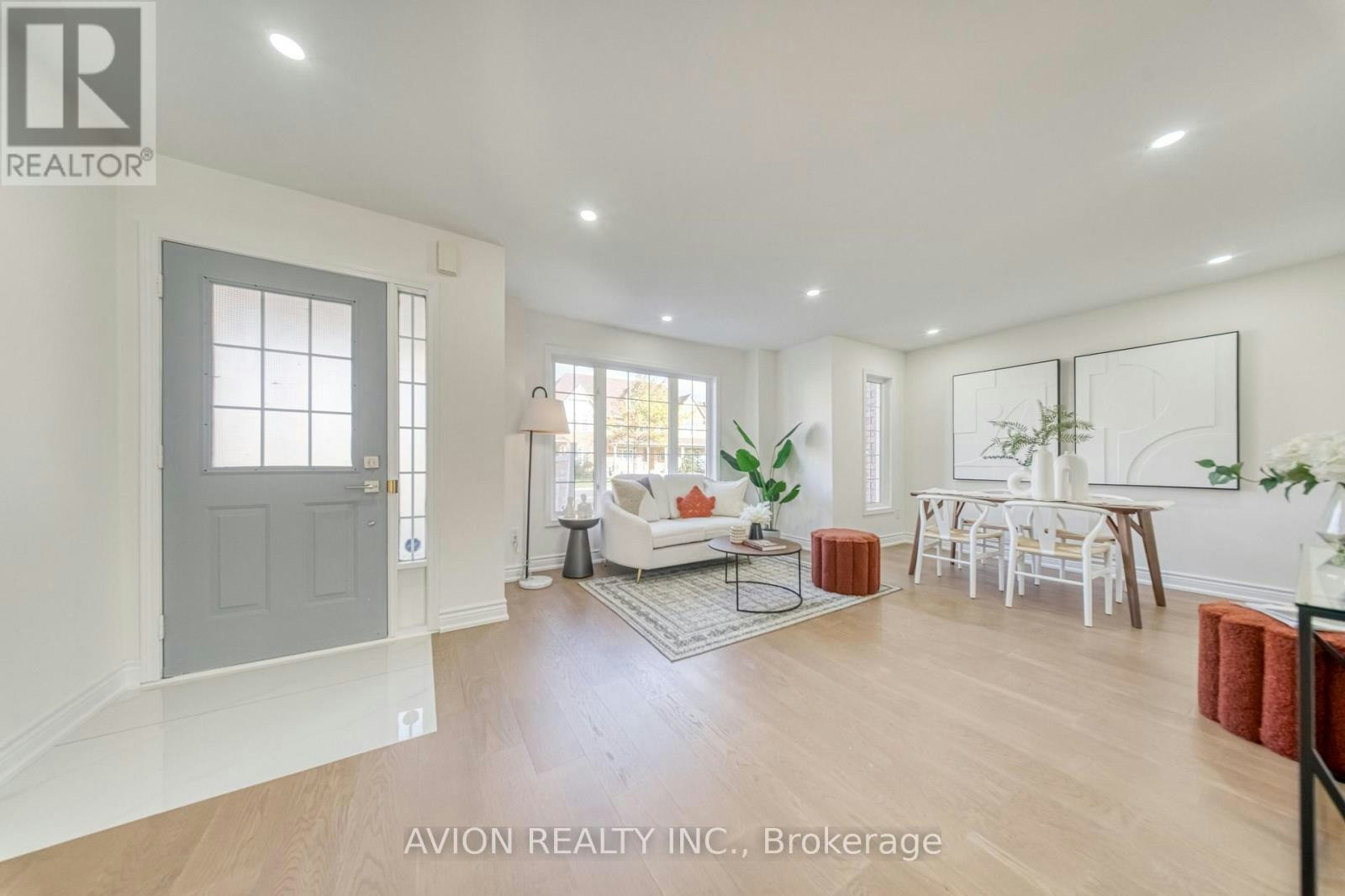 741 Bur Oak Avenue, Markham, ON, L6E 1C3