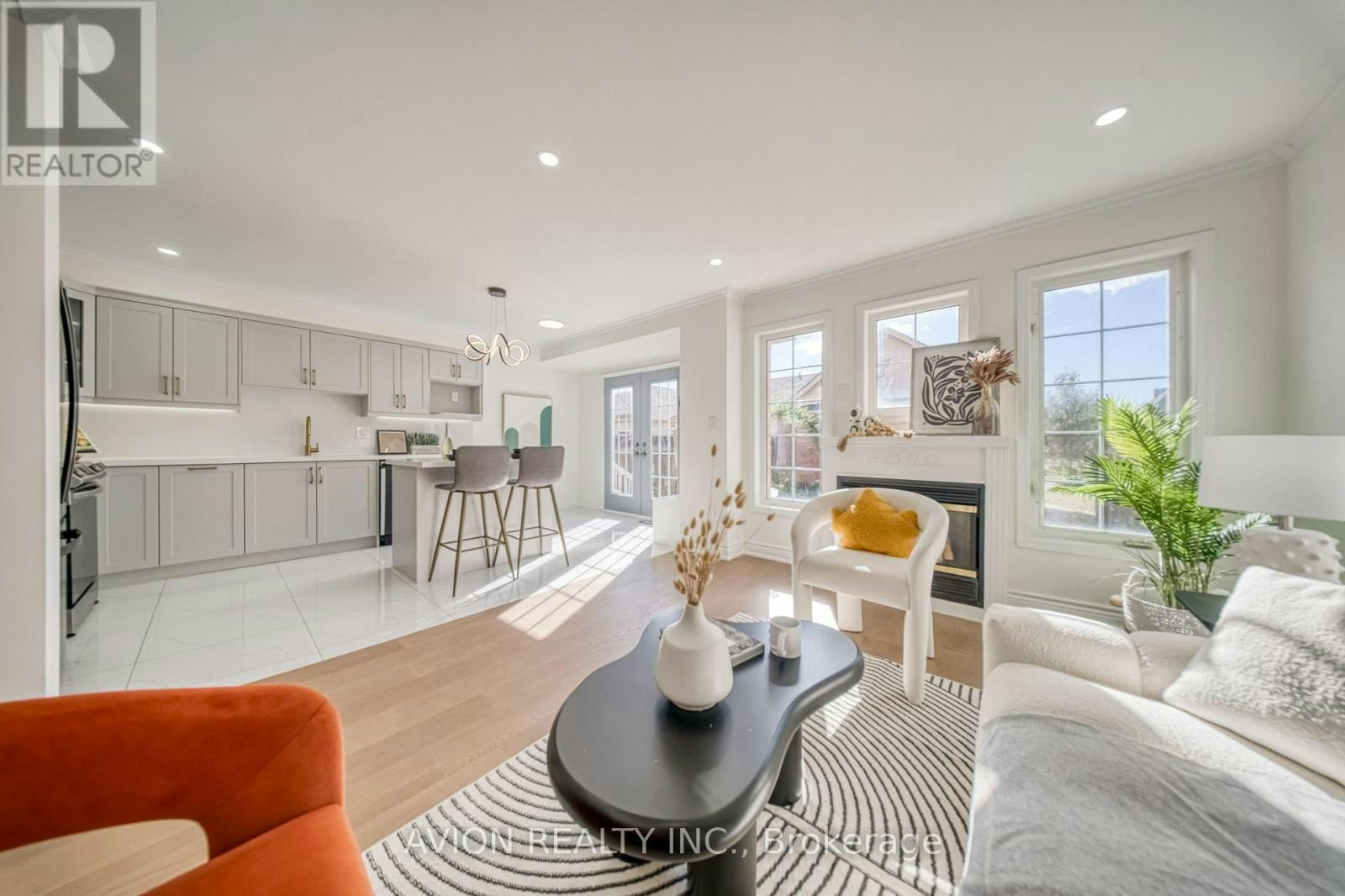 741 Bur Oak Avenue, Markham, ON, L6E 1C3