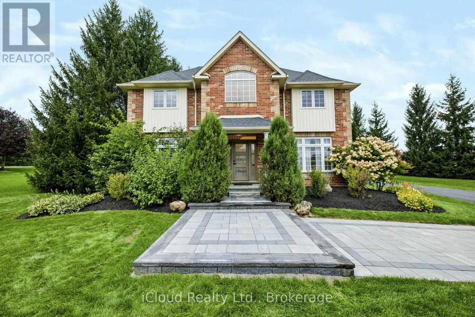 41 Woodland Drive, East Garafraxa, ON, L9W 2Y9