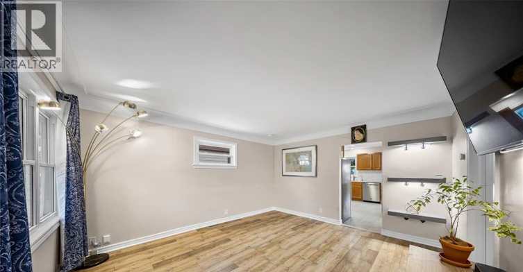 2682 Clemenceau Boulevard, Windsor, ON, N8T 2P6 - 4