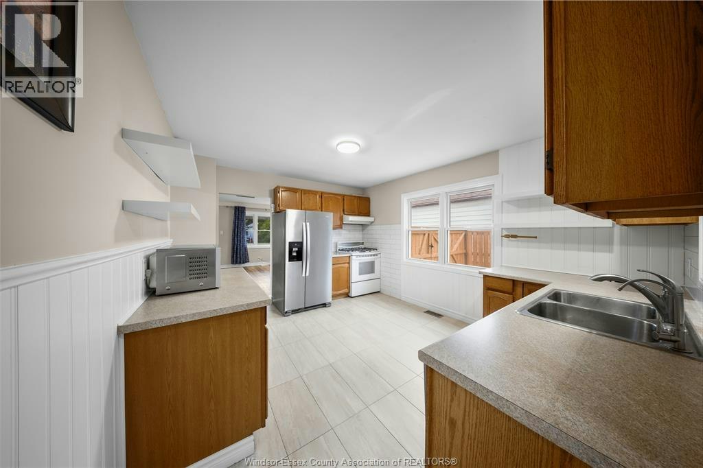 2682 Clemenceau Boulevard, Windsor, ON, N8T 2P6 - 8