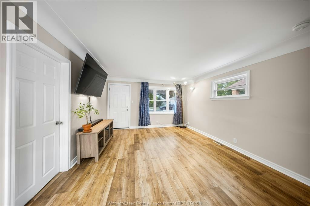 2682 Clemenceau Boulevard, Windsor, ON, N8T 2P6 - 6