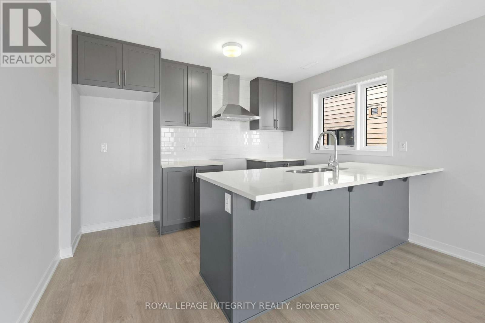 622 Parnian Private, Ottawa, ON, K2J 7K6 - 8