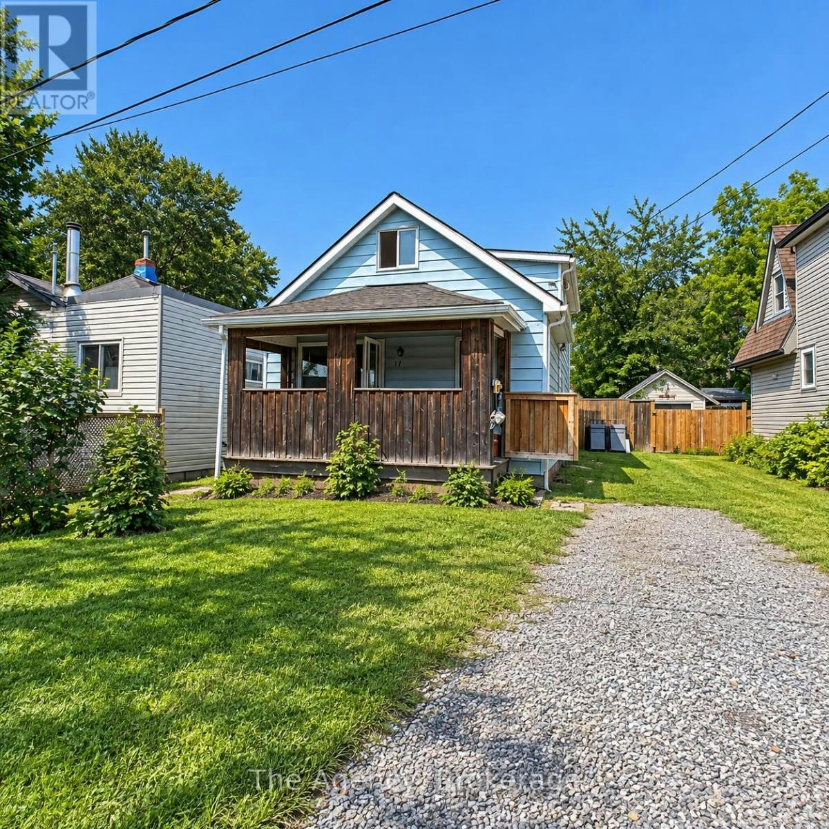 17 Patricia Avenue, Welland, ON, L3C 1E7