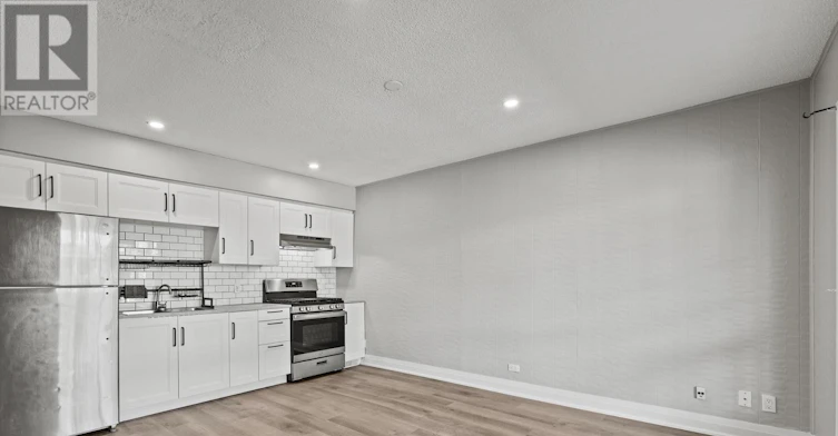 UPPER-15 Mccormick Street, Welland, ON, L3C 4L8 - 7