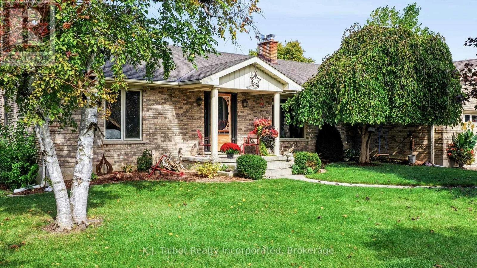 R 1-33786 Crystal Springs R Road Road, Bluewater, ON, N0M 1G0