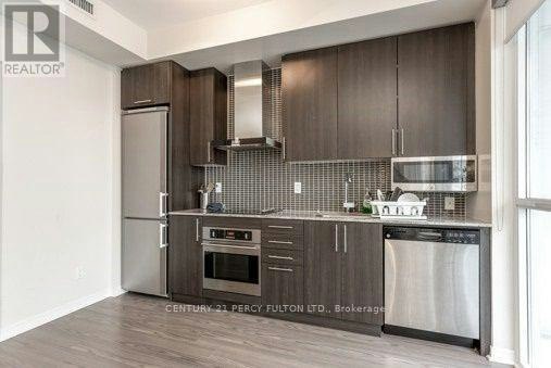 2105-352 Front Street W, Toronto, ON, M5V 1B5 - 4
