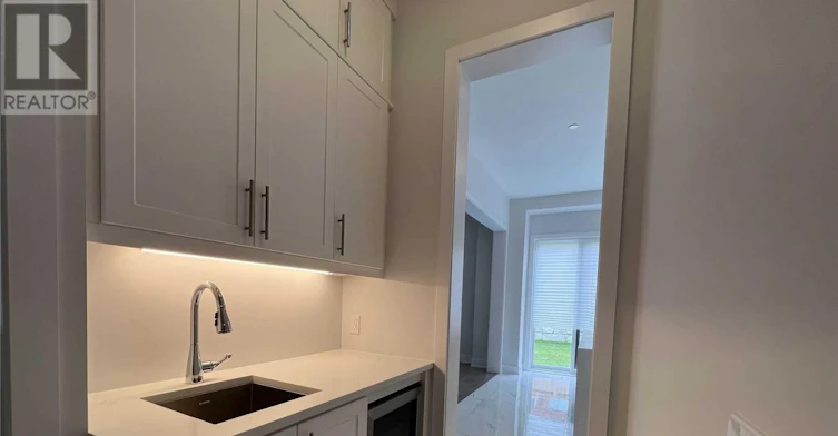 169 Sikura Circle, Aurora, ON, L4G 3Z1 - 13
