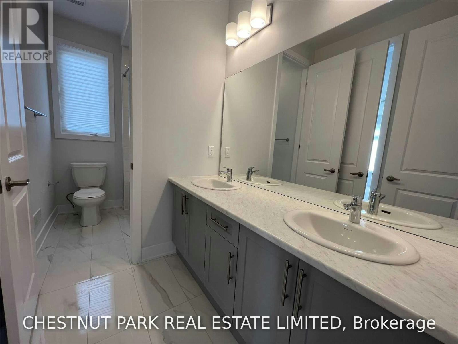 169 Sikura Circle, Aurora, ON, L4G 3Z1 - 33