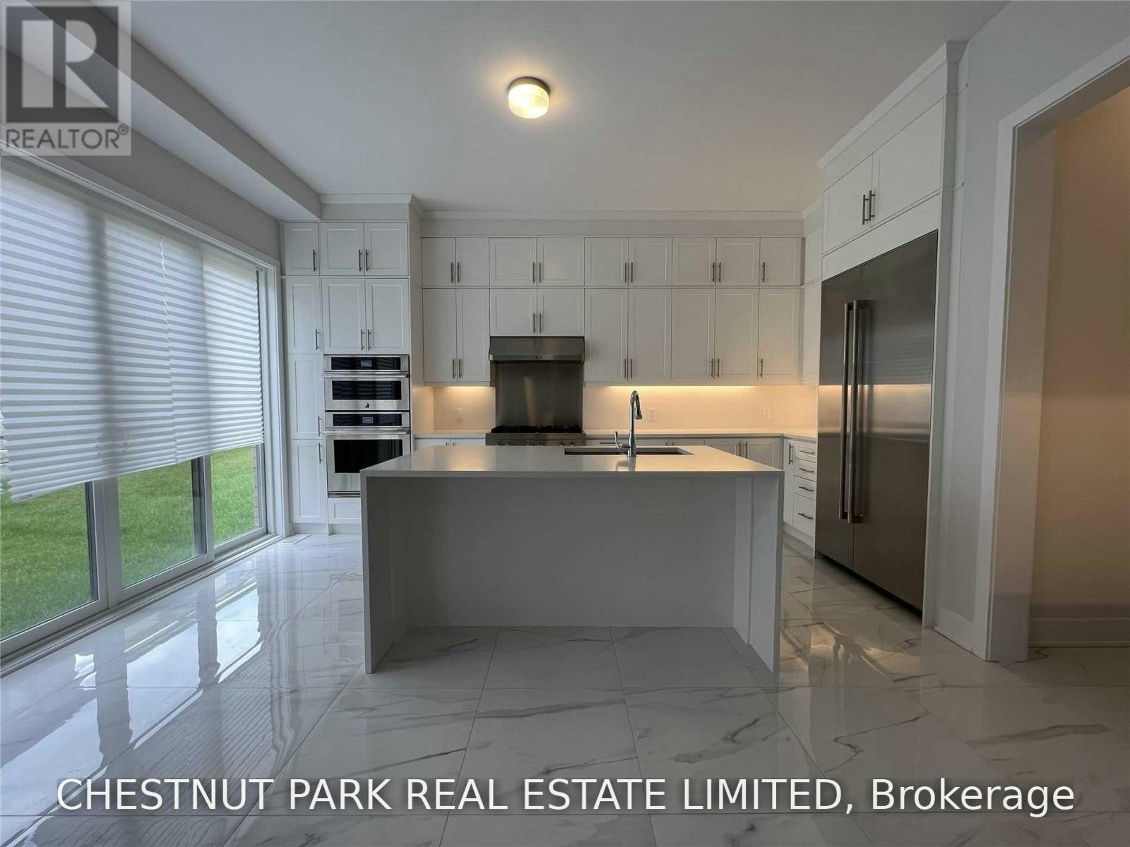 169 Sikura Circle, Aurora, ON, L4G 3Z1 - 8