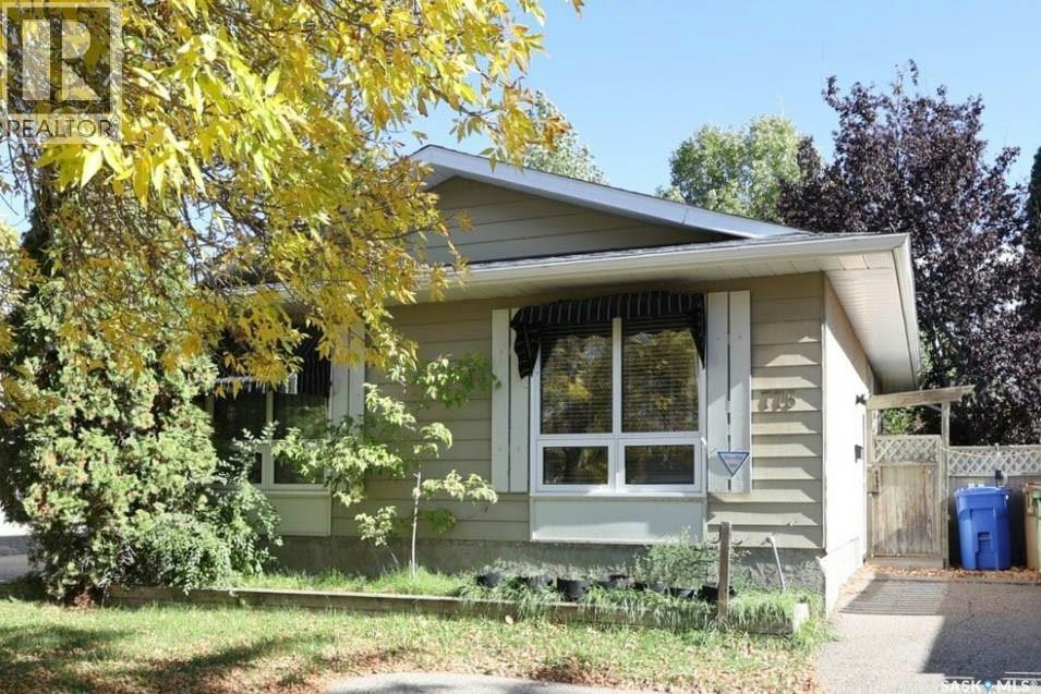 775 Hayworth Crescent N, Regina, SK, S4X 1X8