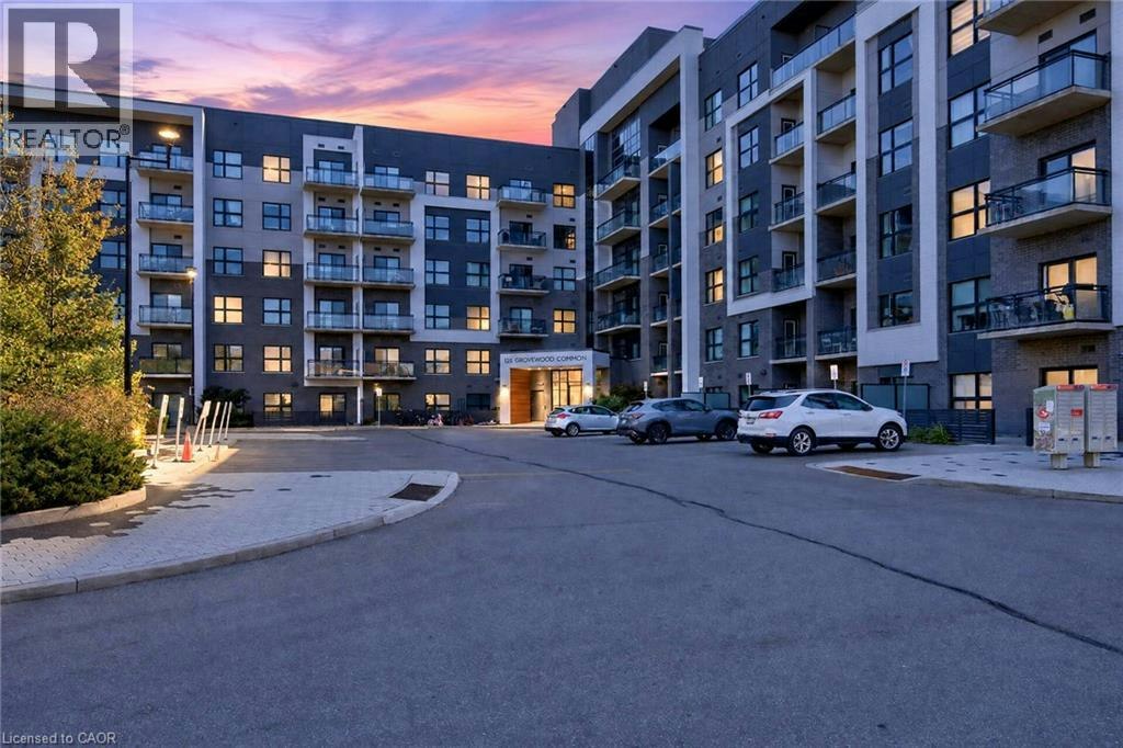 229-128 Grovewood Common, Oakville, ON, L6H 0H3