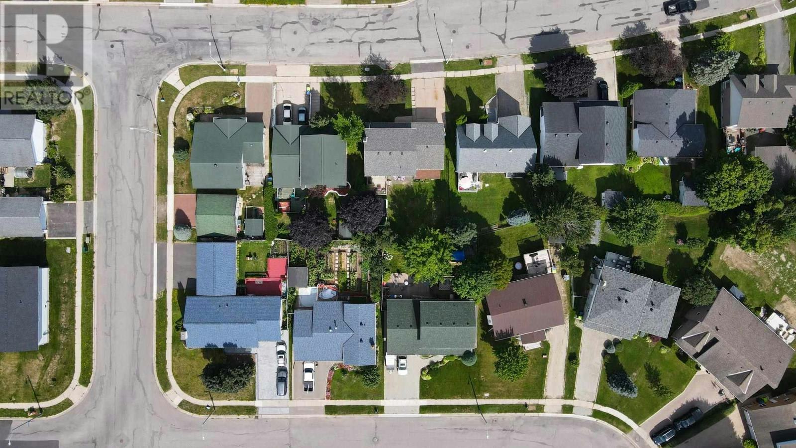 1007 Lake Street, Sault Ste. Marie, ON, P6B 6C8 - 12