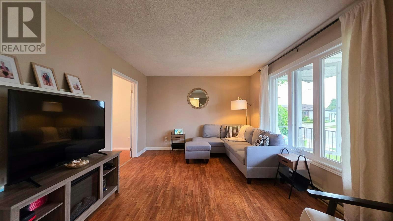 1007 Lake Street, Sault Ste. Marie, ON, P6B 6C8 - 14
