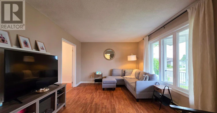 1007 Lake Street, Sault Ste. Marie, ON, P6B 6C8 - 14