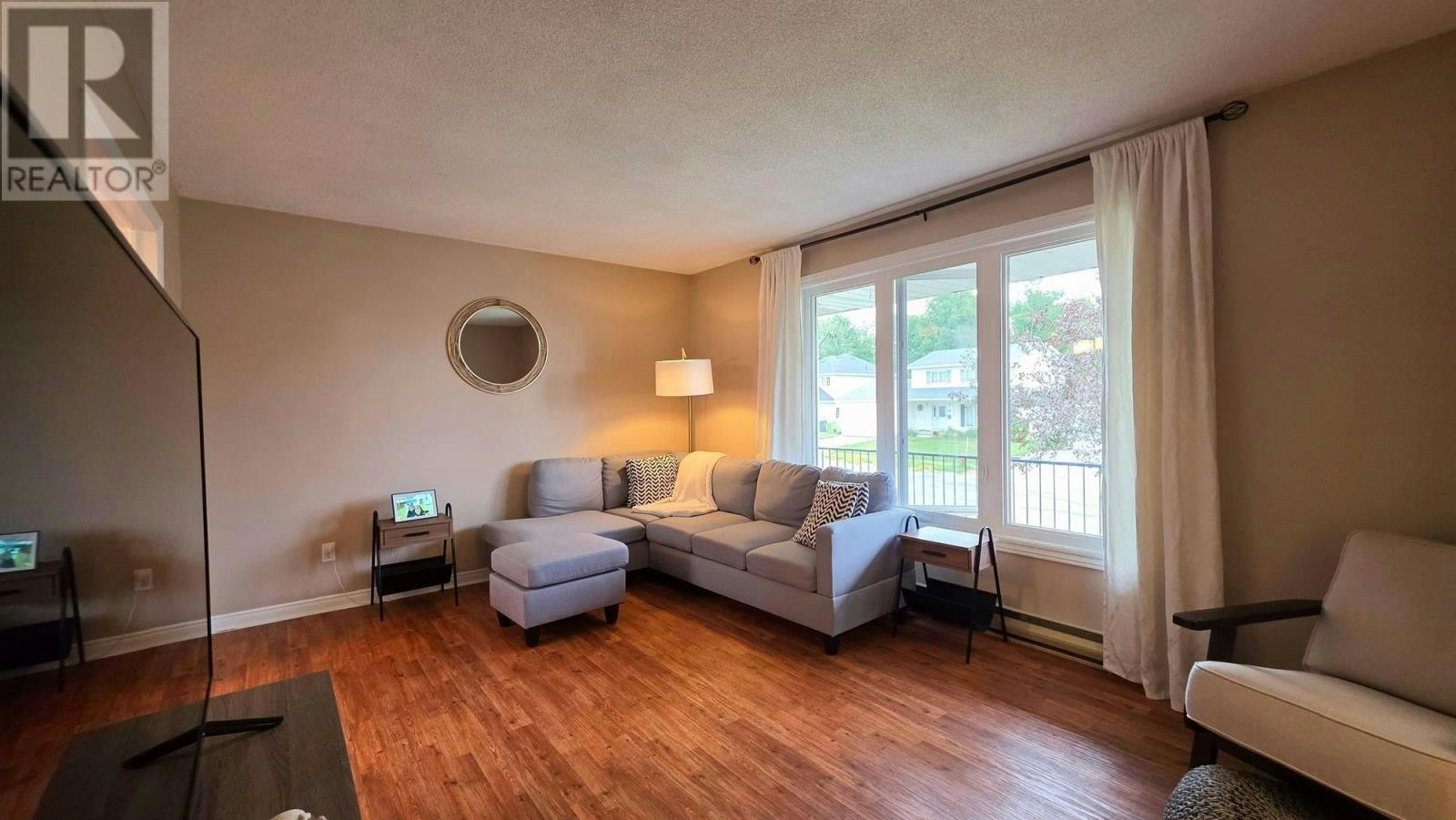 1007 Lake Street, Sault Ste. Marie, ON, P6B 6C8 - 16