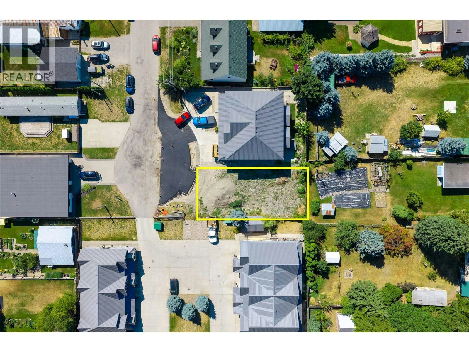 701 Center Street, Revelstoke, BC, V0E 2S0