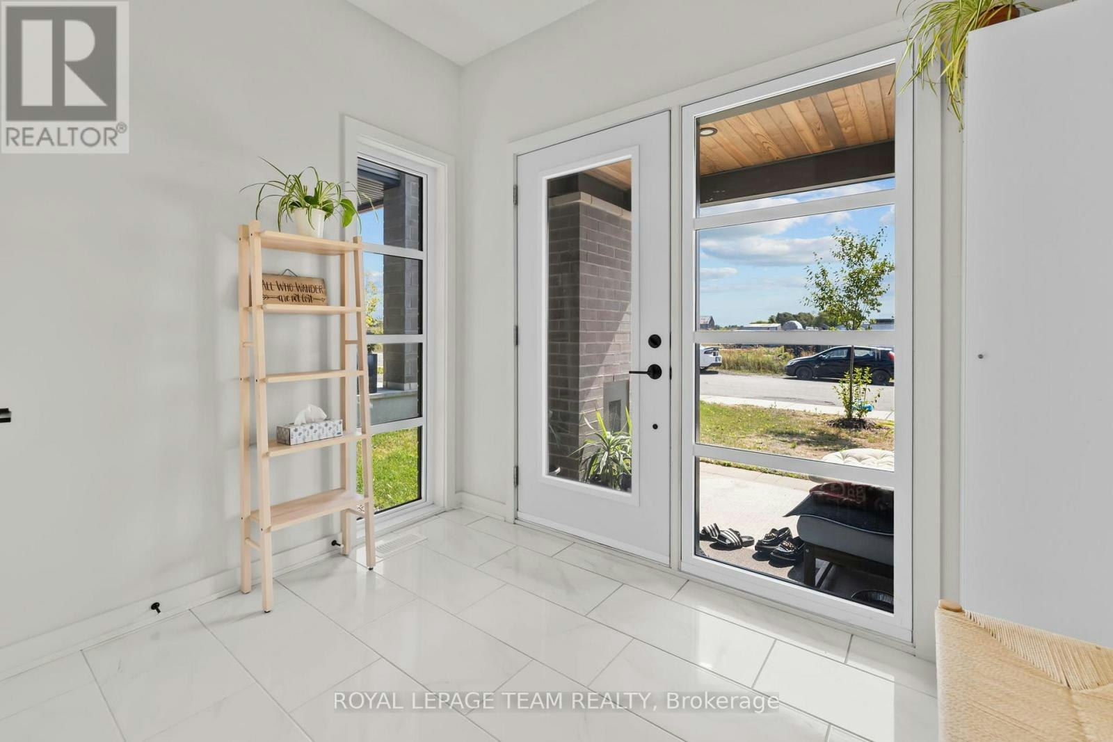 978 Acoustic Way, Ottawa, ON, K4M 0R1 - 2