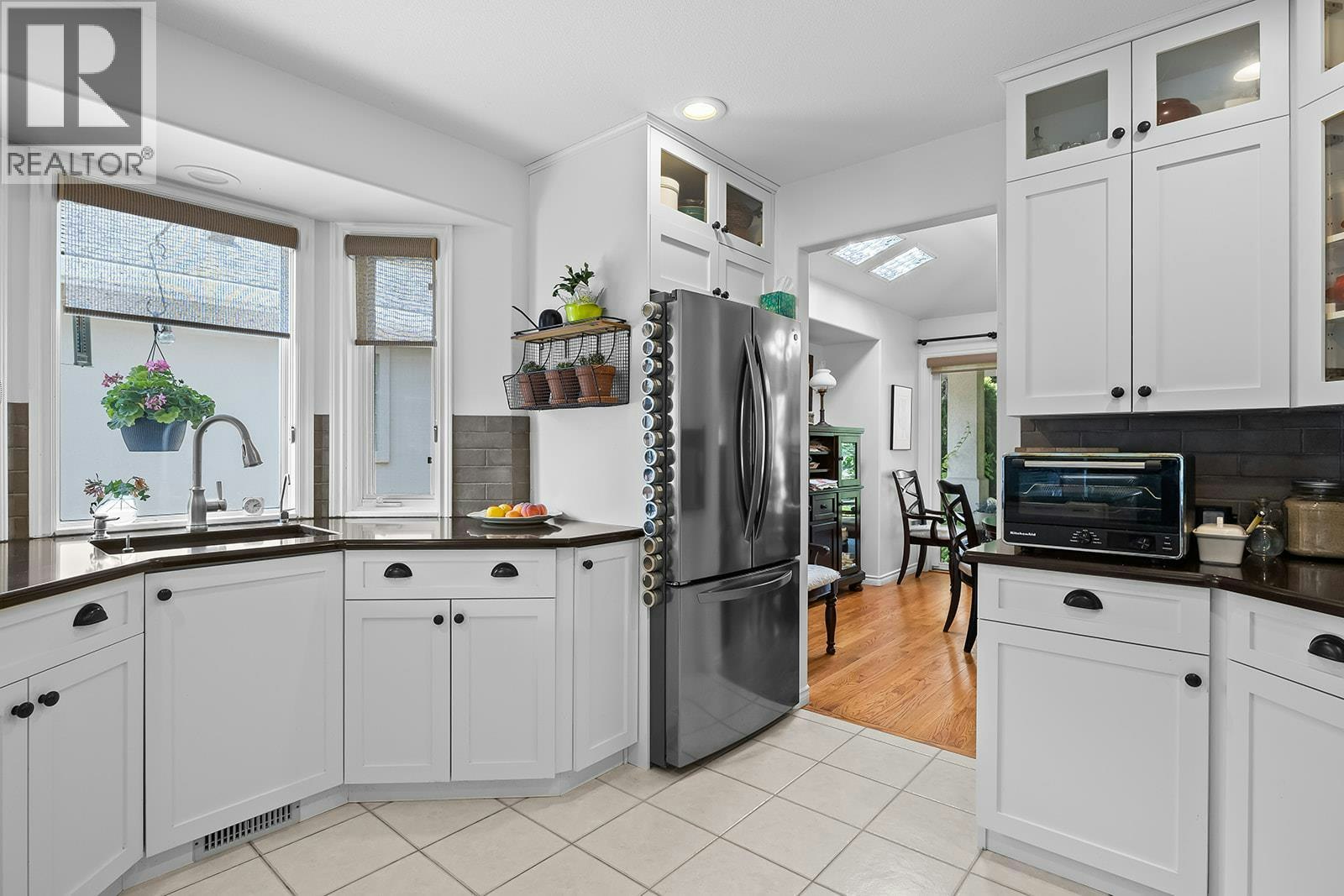 3889 Gallaghers Grange, Kelowna, BC, V1W 3Z9 - 9