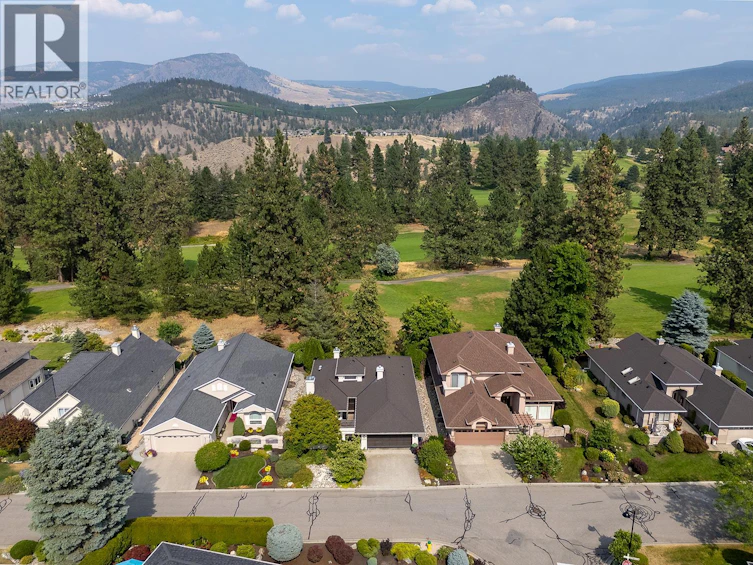 3889 Gallaghers Grange, Kelowna, BC, V1W 3Z9 - 46