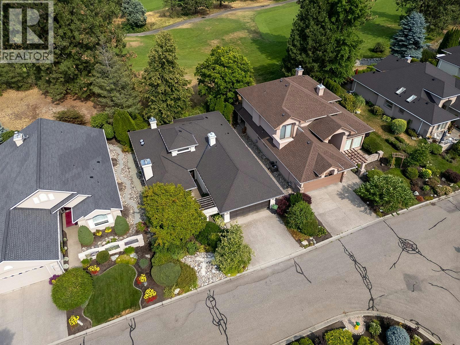 3889 Gallaghers Grange, Kelowna, BC, V1W 3Z9 - 42